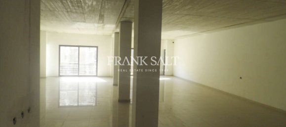 Oficina en Sliema, Malta 46 m² No. 12852 2