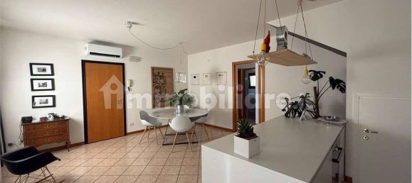 3-Zimmer Wohnung in Montebelluna, Italy, Nr. 270637 2