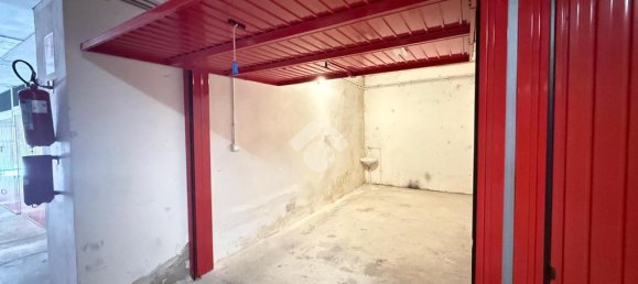 Garage in Trieste, Italy 13m², Nr. 320834 2