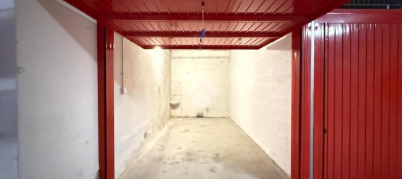 Garage in Trieste, Italy 13m², Nr. 320834 5