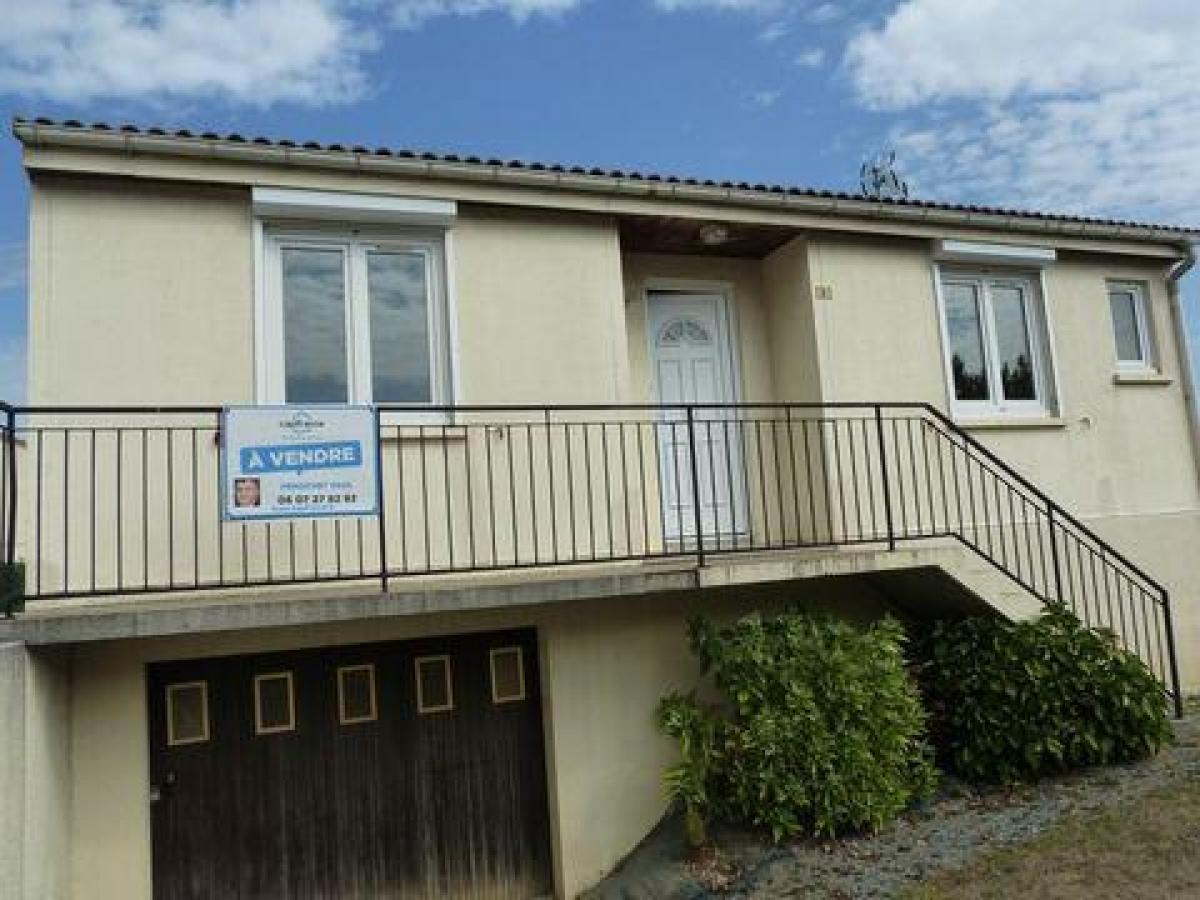 3 Schlafzimmer Haus in Pouzauges, France, Nr. 28908