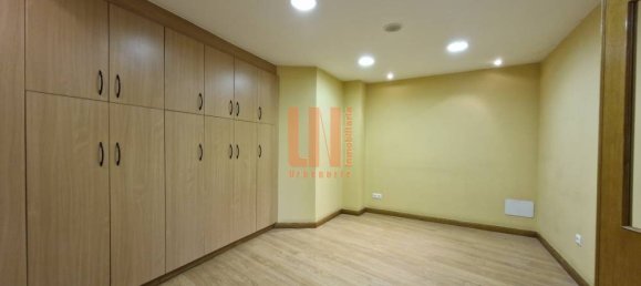 200m² Commercial property in A Coruna, Spain No. 159229 12
