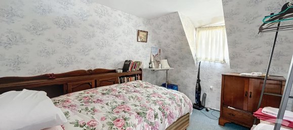 Apartamento de 4 dormitorios en Grasse, France No. 61243 9