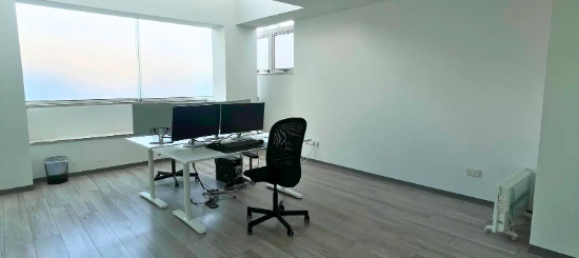474 m² oficina en alquiler en Larnaca, Larnaka, Cyprus № 172438 10