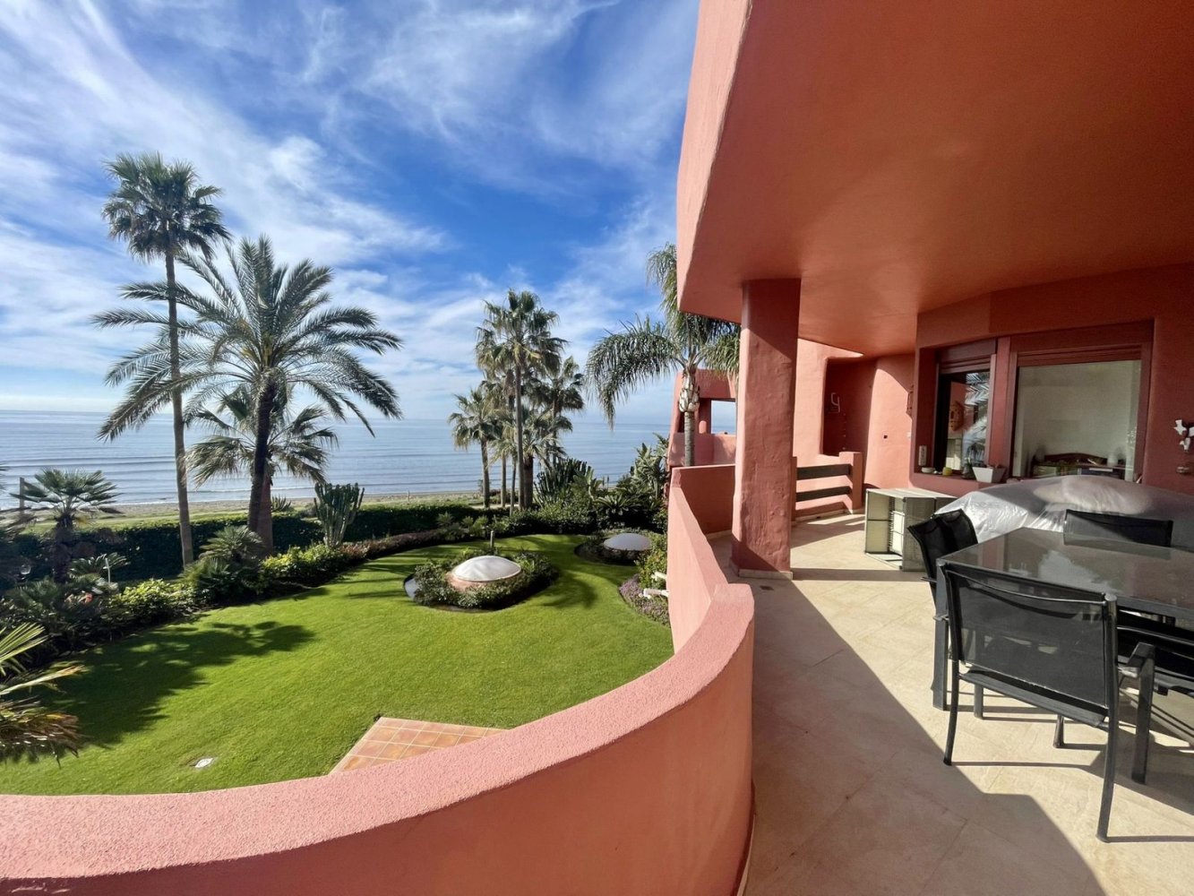 Penthouse T2 em Estepona, Spain N.º 29860