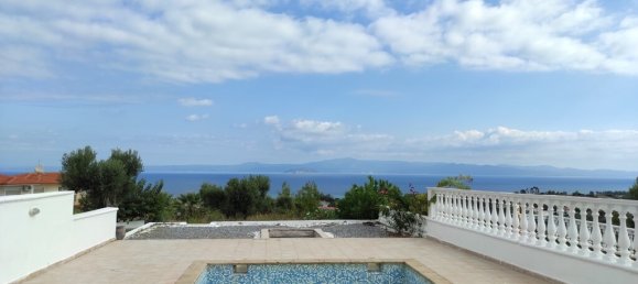 4 bedrooms Property in Chalkidiki, Greece No. 3813 2