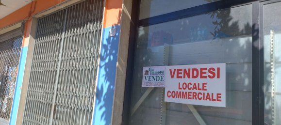 Propriété commerciale à Guagnano, Italy 350m² No. 261628 2