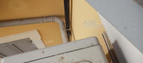 5 rooms Apartment in Rome, Italy No. 290154 9