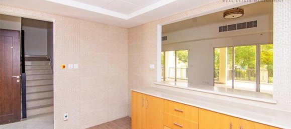 4 Schlafzimmer Stadthaus in Al Hamra Village, UAE, Nr. 23207 9