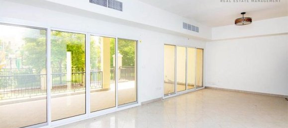 4 Schlafzimmer Stadthaus in Al Hamra Village, UAE, Nr. 23207 3