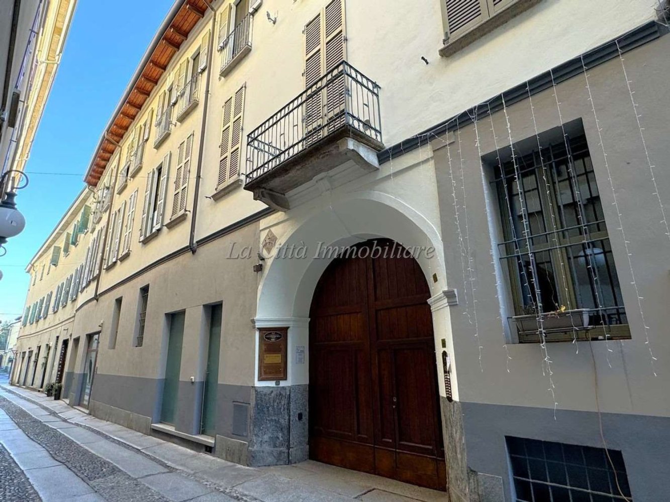 2 rooms Apartment in Novara, Italy No. 12248