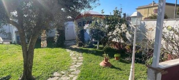 3 غرف نوم فيلا في Anzio, Italy رقم 348490 24