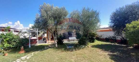 3 غرف نوم فيلا في Anzio, Italy رقم 348490 50