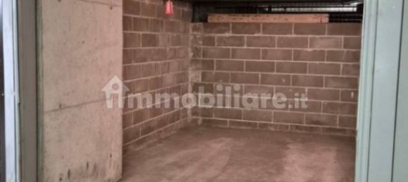 12m² Garage in Parma, Italy No. 333011 3