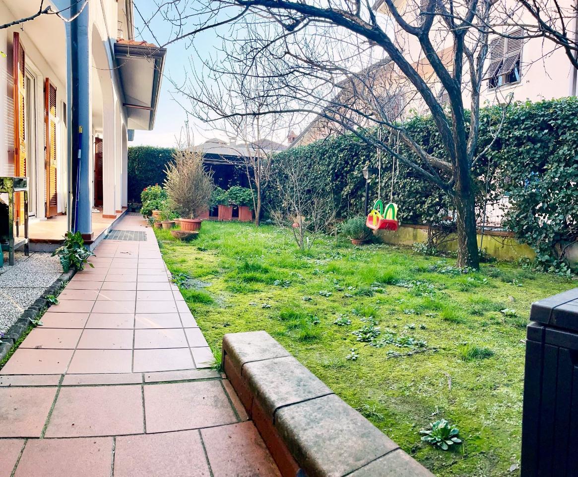 Casa de 7 divisões em Luni, Italy N.º 64039