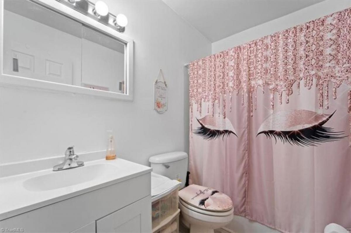 3 bedrooms House in High Point, USA No. 382437