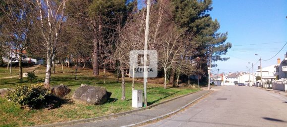 835m² Land in Vila Nova de Gaia, Portugal No. 19323 2