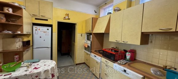 Casa de 3 dormitorios en Toulon, France No. 298640 5