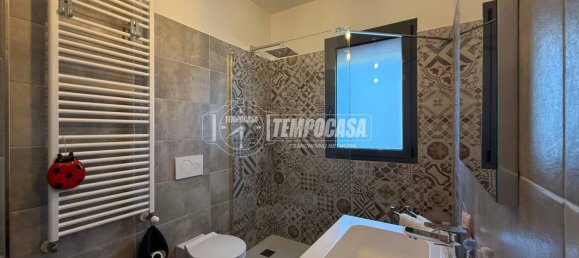 3 Schlafzimmer Wohnung in Rivoli, Italy, Nr. 379934 20