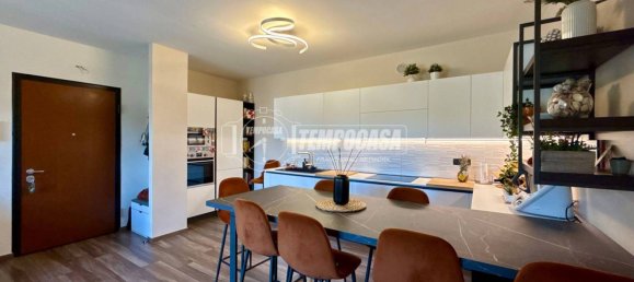 3 Schlafzimmer Wohnung in Rivoli, Italy, Nr. 379934 4