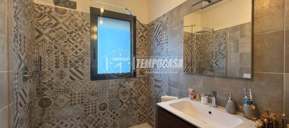 3 Schlafzimmer Wohnung in Rivoli, Italy, Nr. 379934 19