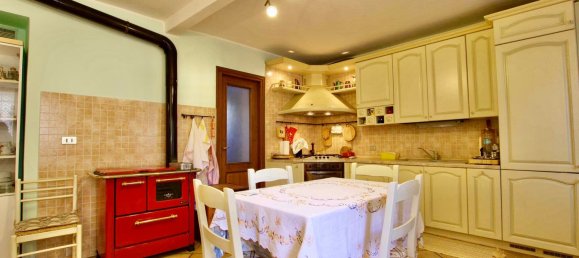6 rooms House in Pralungo, Italy No. 72502 13