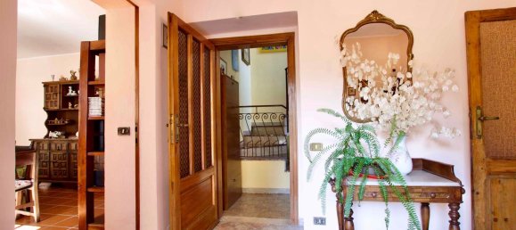 6 rooms House in Pralungo, Italy No. 72502 3