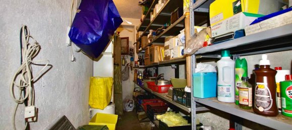 6 rooms House in Pralungo, Italy No. 72502 10