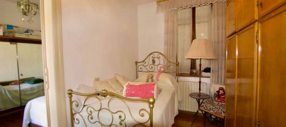 6 rooms House in Pralungo, Italy No. 72502 36
