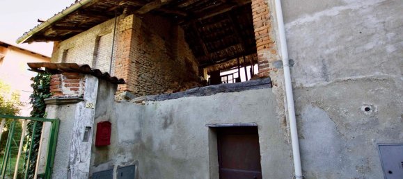 6 rooms House in Pralungo, Italy No. 72502 50