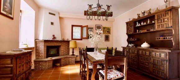 6 rooms House in Pralungo, Italy No. 72502 5