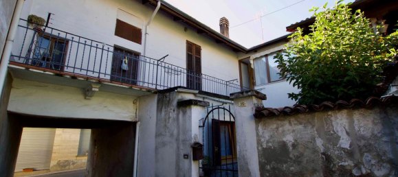 6 rooms House in Pralungo, Italy No. 72502 49