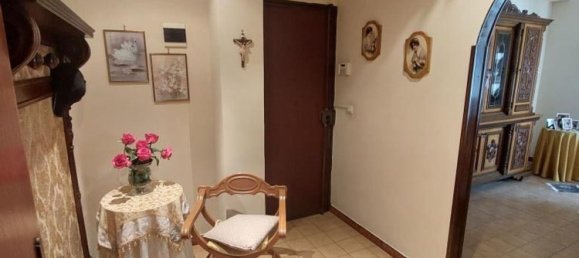 3 Schlafzimmer Wohnung in Aci Catena, Italy, Nr. 362750 8