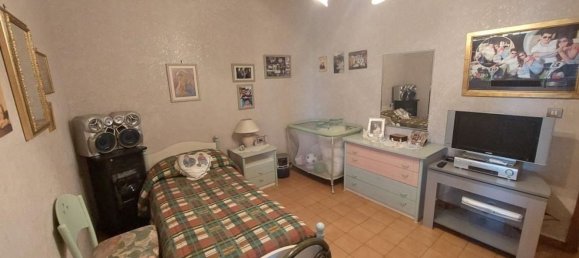 3 Schlafzimmer Wohnung in Aci Catena, Italy, Nr. 362750 3