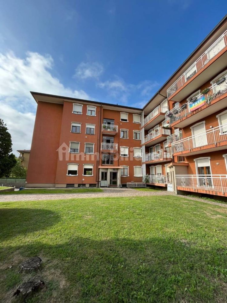 Apartamento T3 em Lomagna, Italy N.º 252721