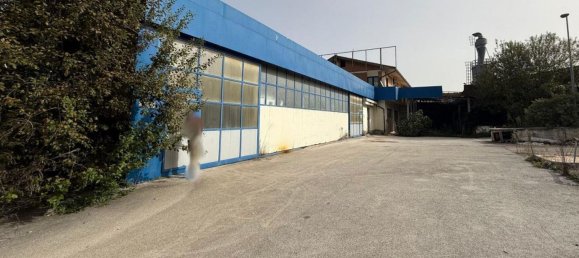 1789m² Warehouse in Contrada, Italy No. 369960 24