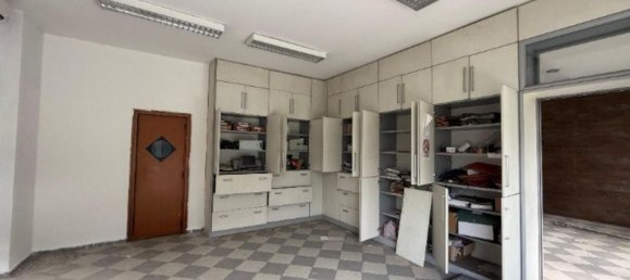 1789m² Warehouse in Contrada, Italy No. 369960 10