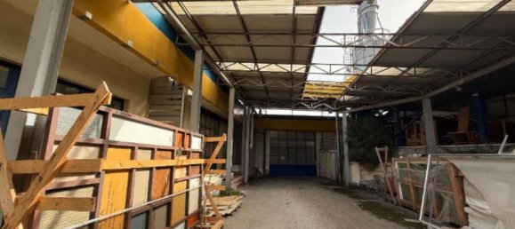 1789m² Warehouse in Contrada, Italy No. 369960 6