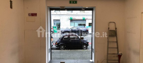 1-Zimmer Gewerbliche Immobilie in Genoa, Italy, Nr. 35796 5