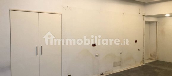 1-Zimmer Gewerbliche Immobilie in Genoa, Italy, Nr. 35796 11