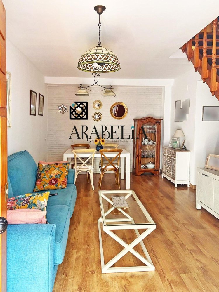 3 bedrooms Duplex in Cordoba, Spain No. 152434