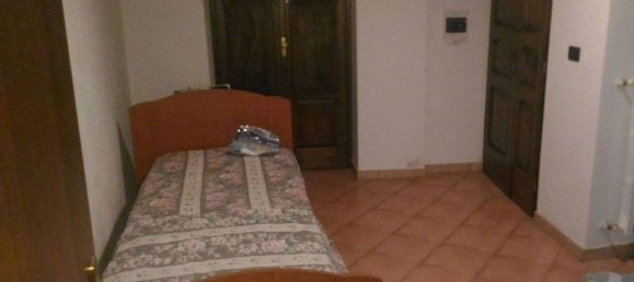 Casa de 3 divisões em Carbone, Italy N.º 254176 7