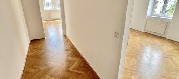 Квартира с 3 комнатами в Зиммеринг, Австрия № 239290 7