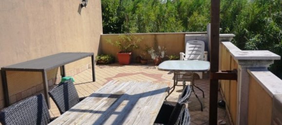 Дуплекс с 3 комнатами в Римини, Италия № 12643 8