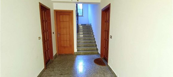 5 rooms Apartment in Settingiano, Italy No. 274332 7