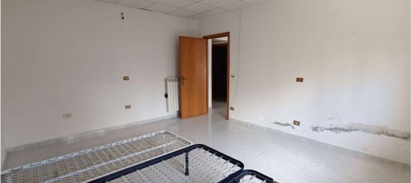 5 rooms Apartment in Settingiano, Italy No. 274332 17