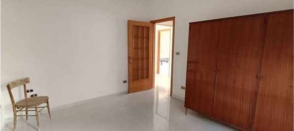 5 rooms Apartment in Settingiano, Italy No. 274332 12