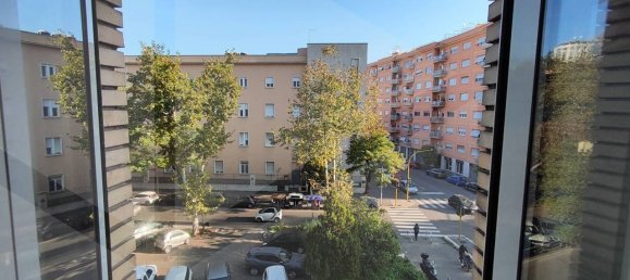 2 rooms Apartment in Rome, Italy No. 24192 8