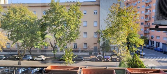 2 rooms Apartment in Rome, Italy No. 24192 14