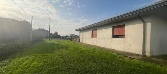 4-salle Villa à Rosolina, Italy No. 155409 3